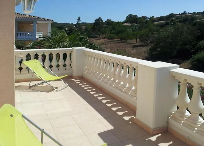 Avec Piscine Saint-raphael * Saint-Raphaël