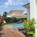 Avec Piscine Saint-raphael Saint-Raphael (Var)