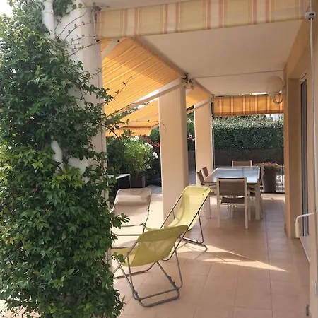 Villa Avec Piscine Saint-raphael Saint-Raphael (Var)