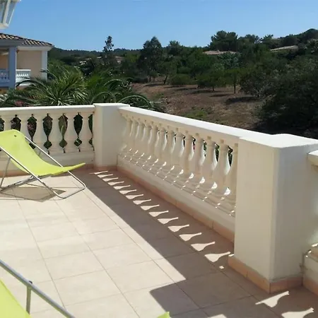 Avec Piscine Saint-raphael * Saint-Raphael (Var)